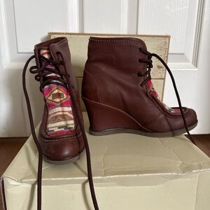 HOLDING HORSES Brown Lace-Up Boots with Patterned Accents